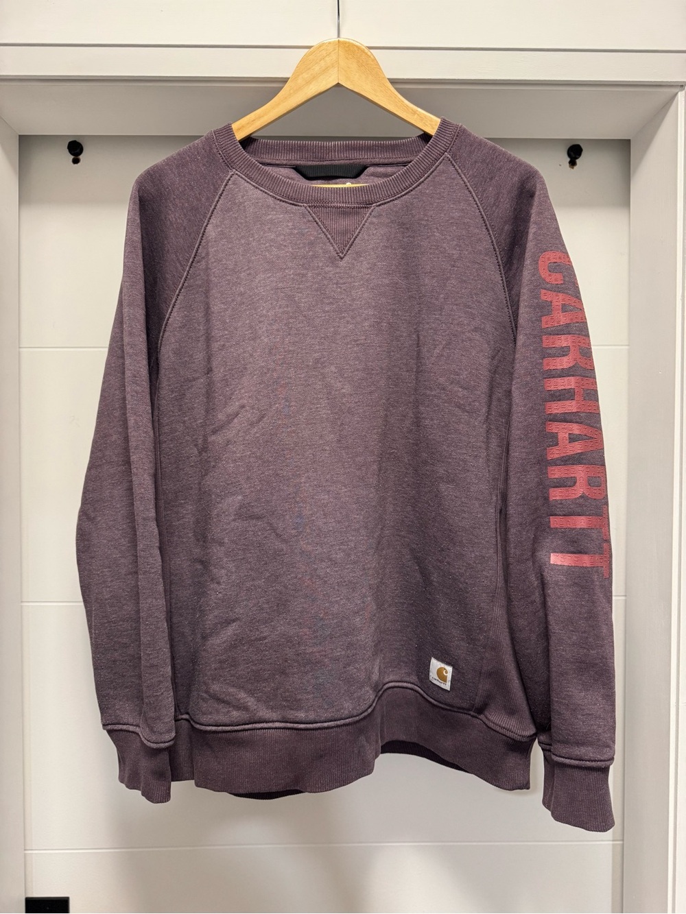 Carhartt Women’s Crewneck Sweatshirt in Plum